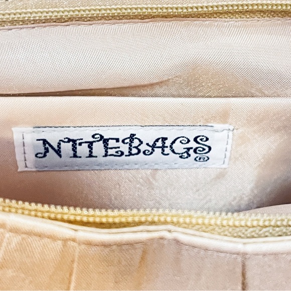 Nitebags Metallic Gold Fabric Clutch - NWOT - Picture 4 of 9